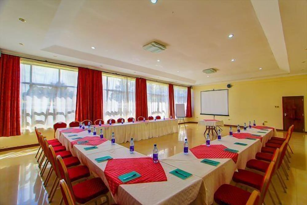 meeting & event spaces