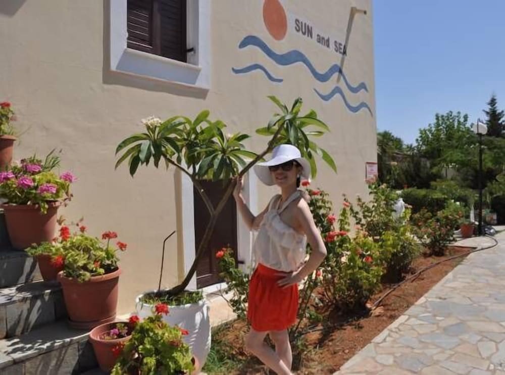 Sun and Sea Apartments