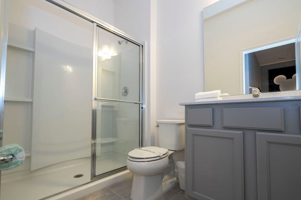 6163 Fantastic Home With 12bd