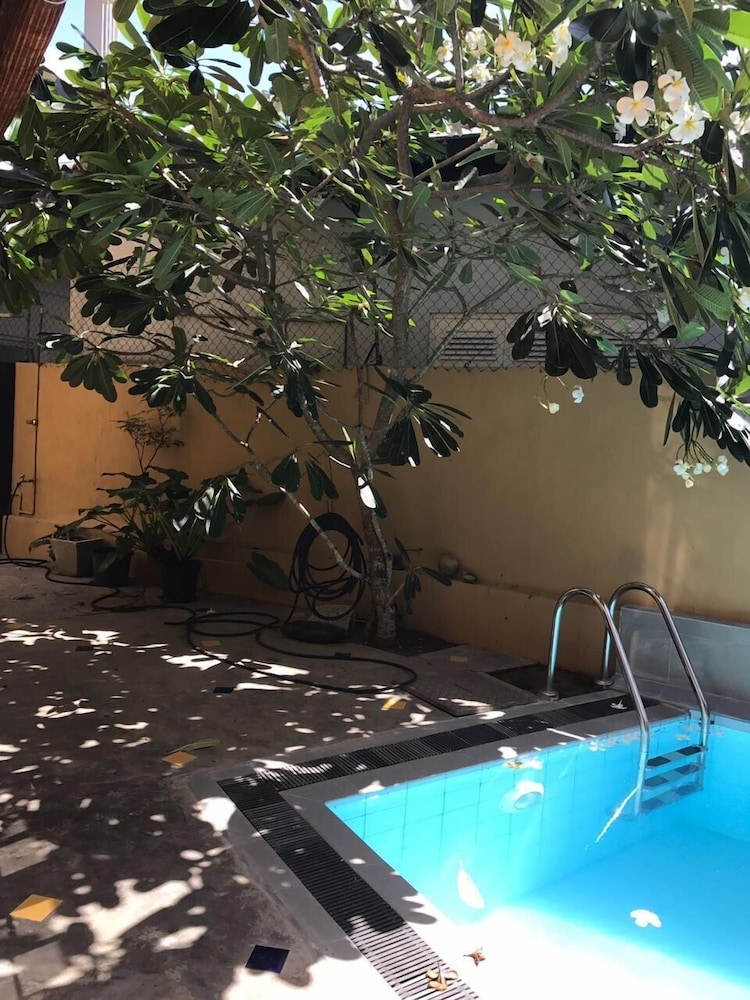 Villa Colombo Five