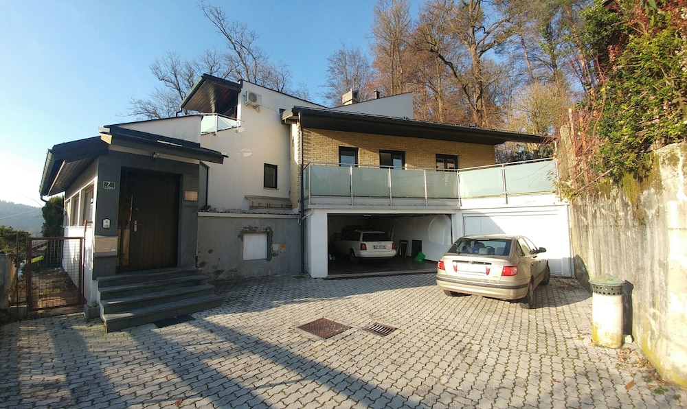 Photo 43