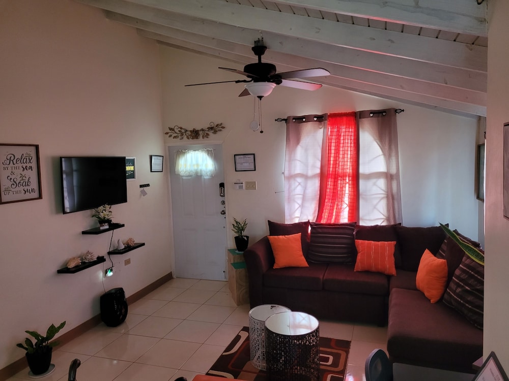 Hotel Richards Vacation Rental - Image 1