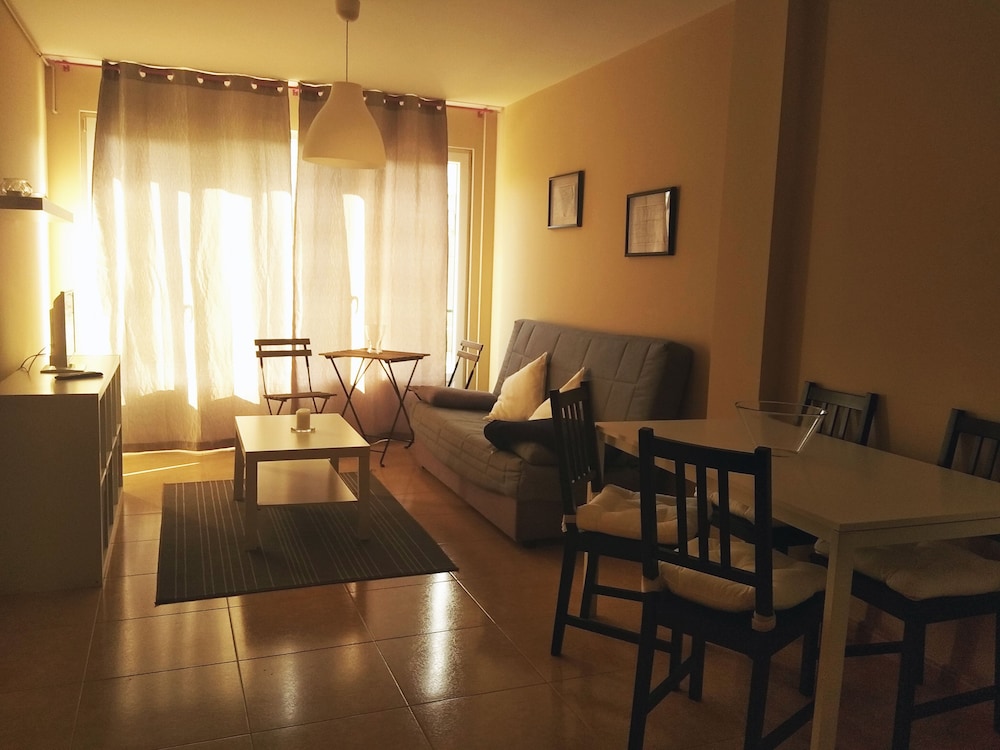 Apartamentos Playa Catedrales 3000