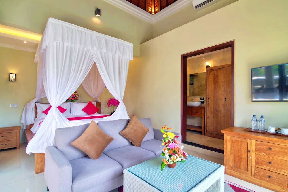 Sari Sasih Hillside By Reccoma