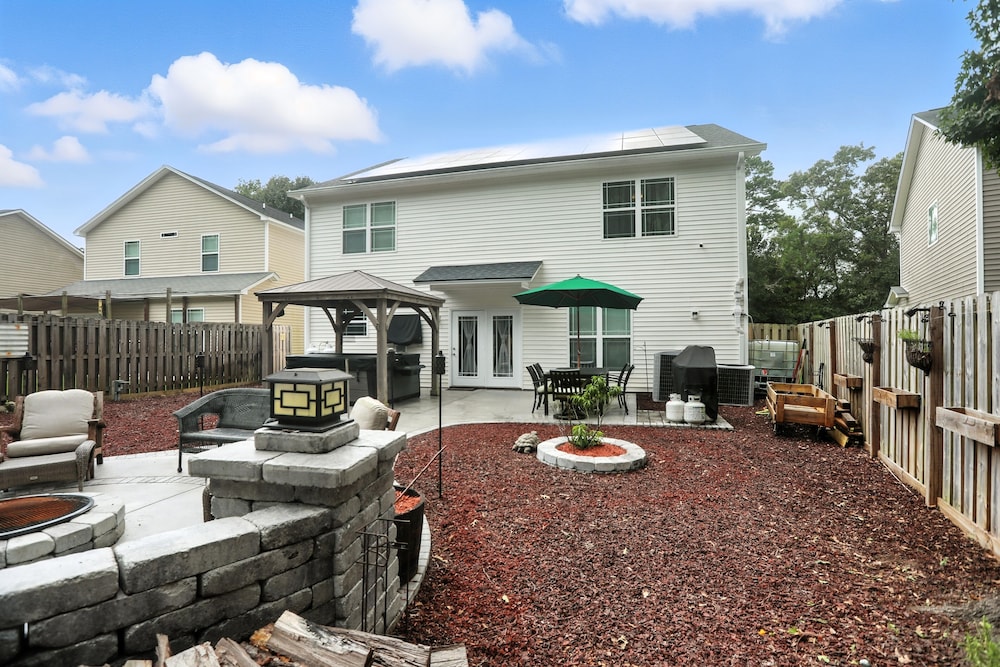 Lowcountry Luxury Near Palmetto Bluff 4 Bedroom Home