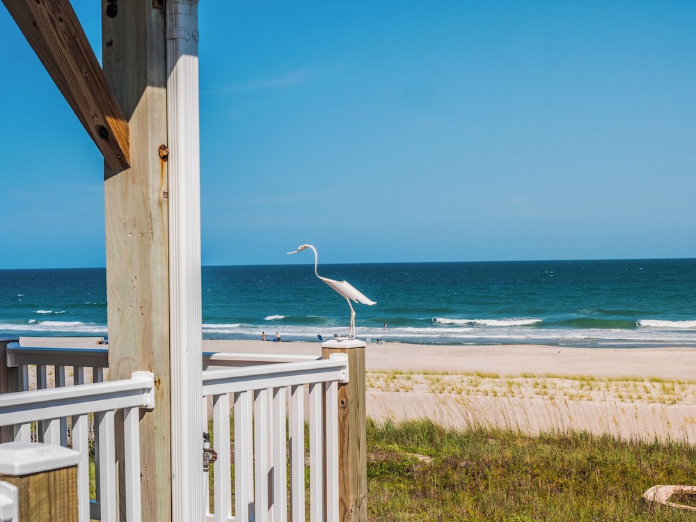 Sunshiny Daze by Topsail Realty
