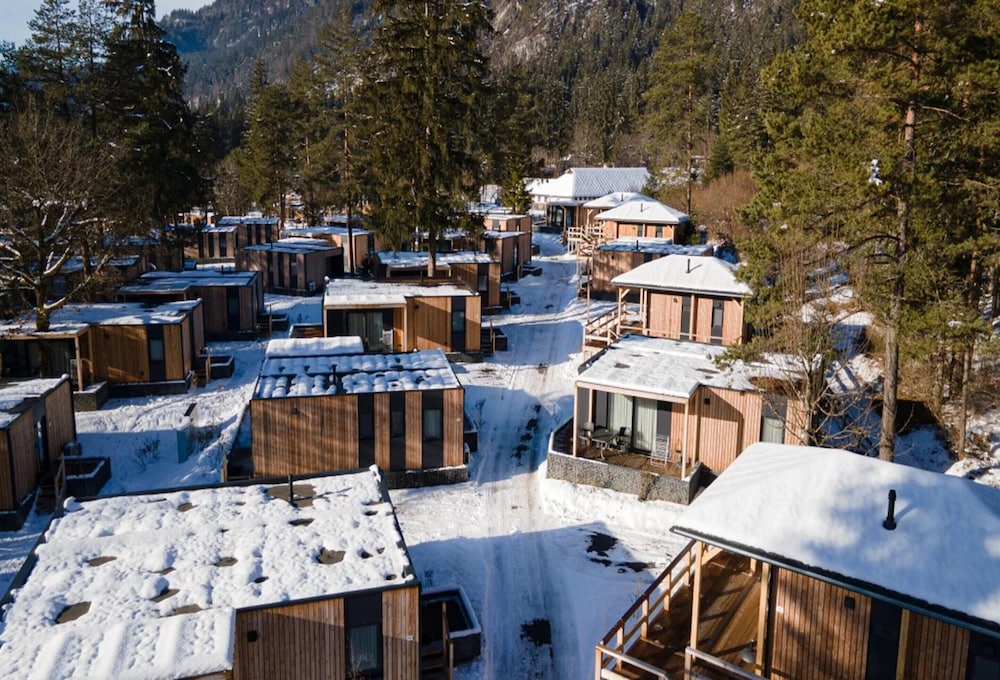 Luxury Chalet With ac Near Pressegger See