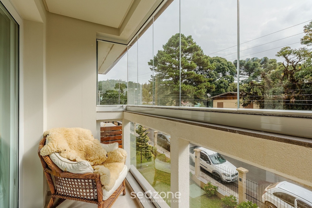 Beautiful 2 Bedroom Apartment in Canela Dal207