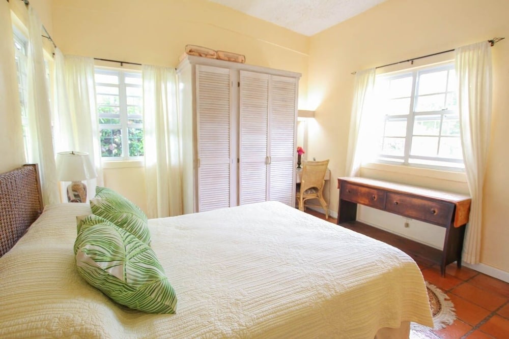 Aqua Bliss 3 Bedroom Home by Bluescape