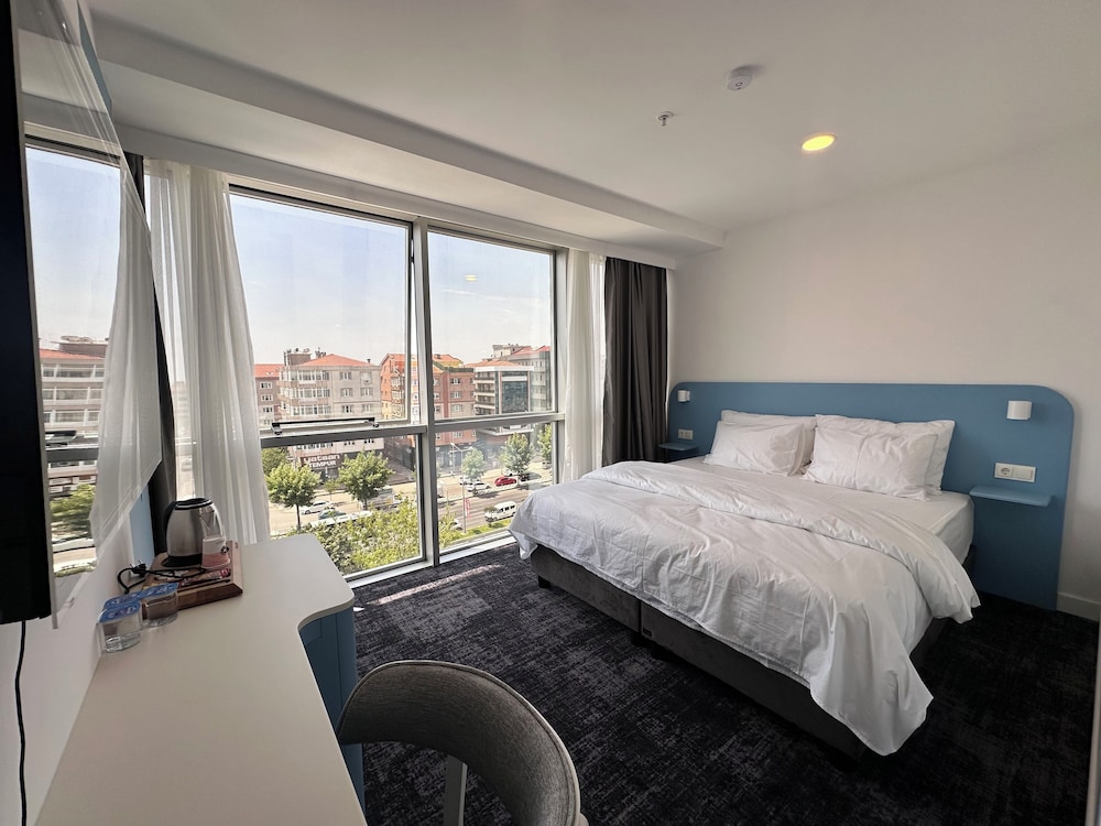 No25 Hotels
