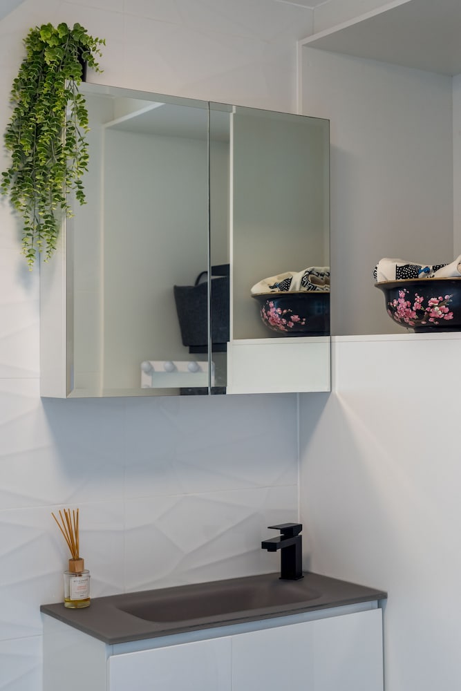 Surfers Paradise Vacations - Condor Ocean View Apartments managed by Gold Coast Premium - Property Image 91