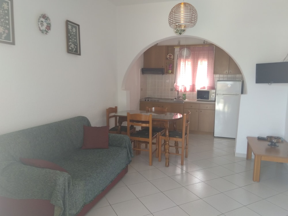 Kavousanos Apartments