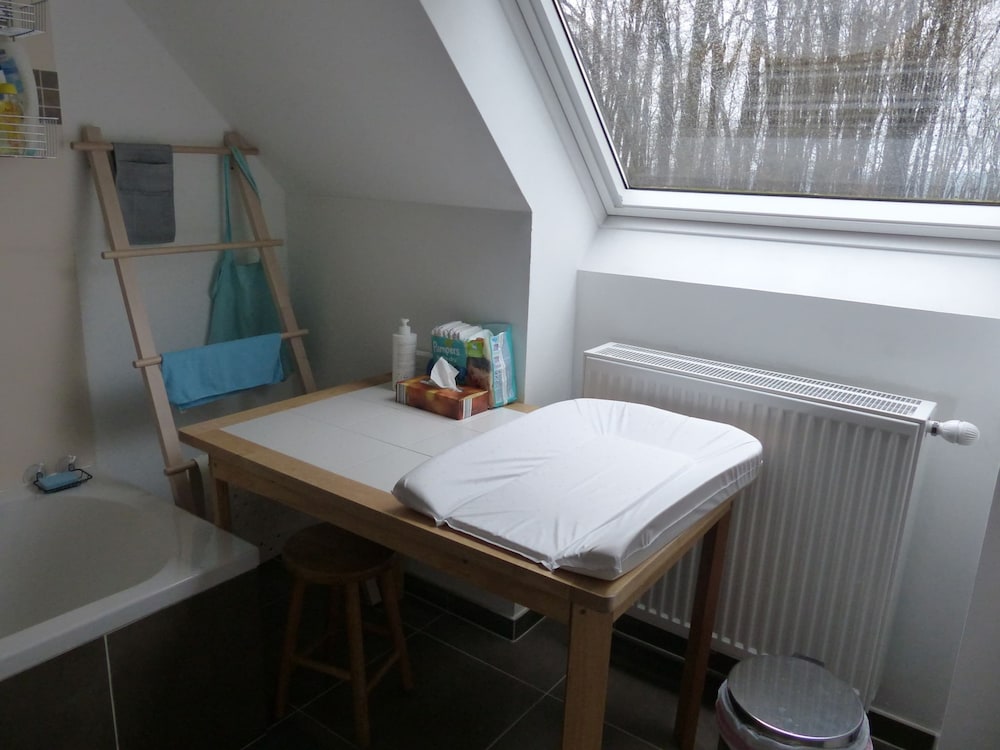 New House on the Edge of a Large Forest, Large Garden,very Quiet, Beautiful Area view 5