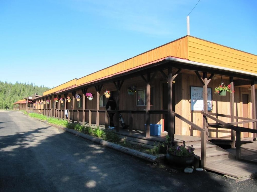 White Moose Lodge