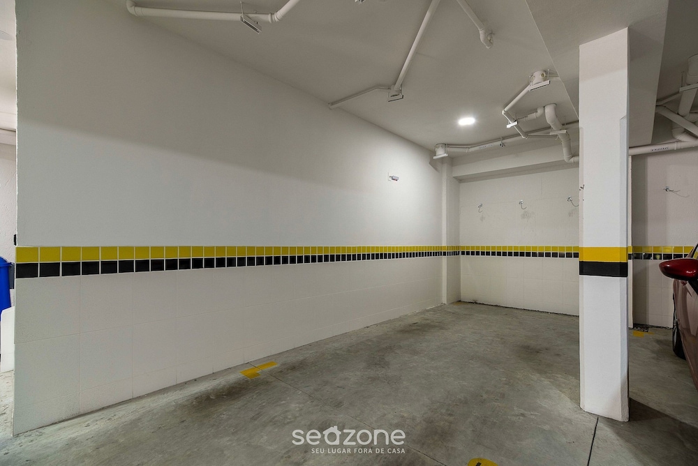 Apartment With Barbecue in Itacorubi Aft0210