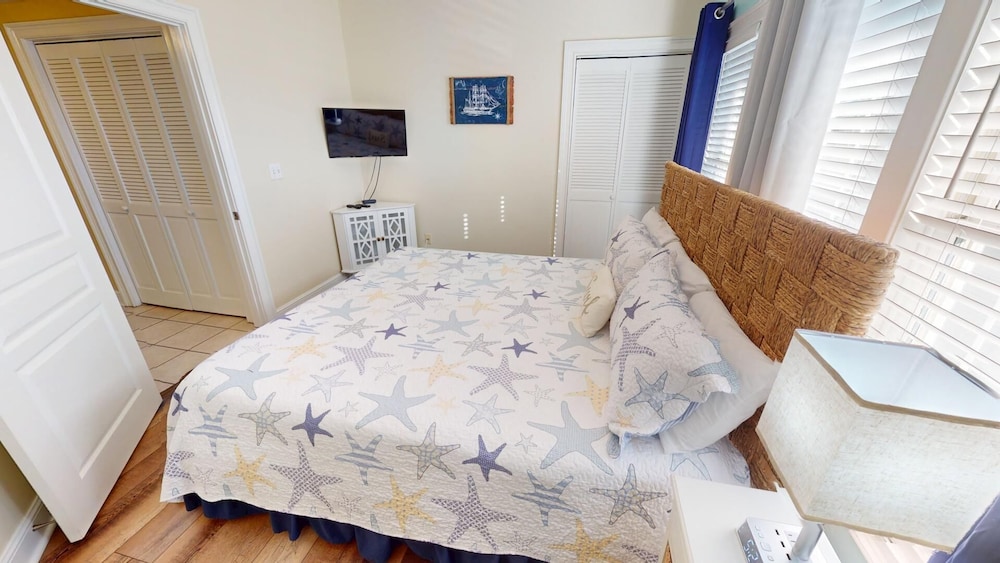 Bay View Villas 2 by Tybee Vacation Rentals