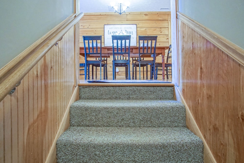 Loggers Run 11: 5 Bedrooms, 3.5 Baths