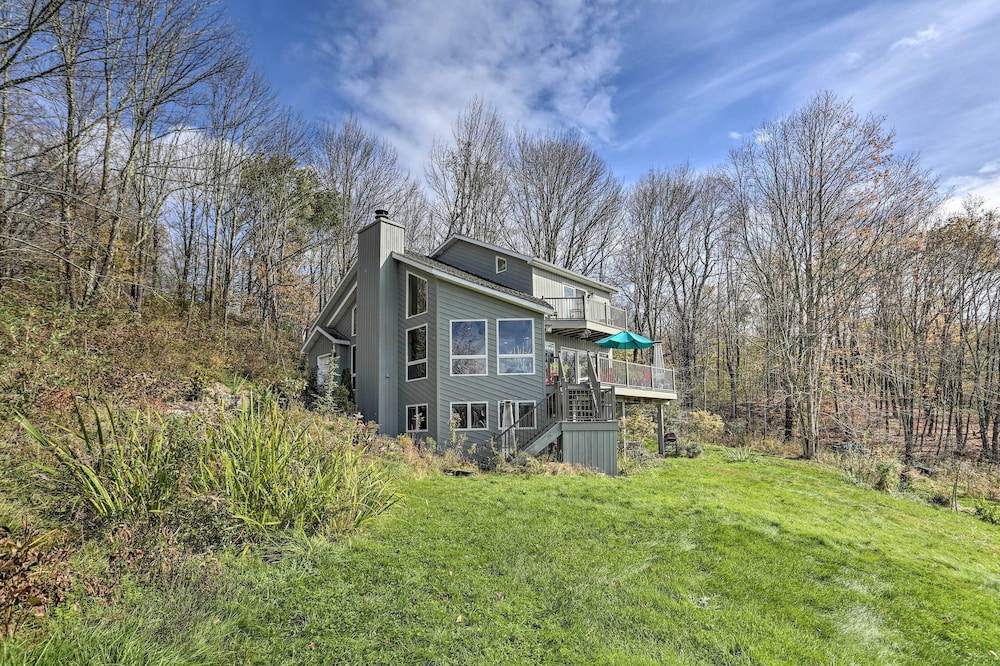 Unique Catskills Hideaway - Walk to Lake Jeff view 5