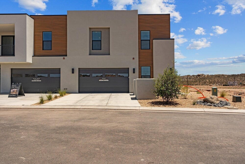 Isle Of Adventure 6 Bedroom Townhouse