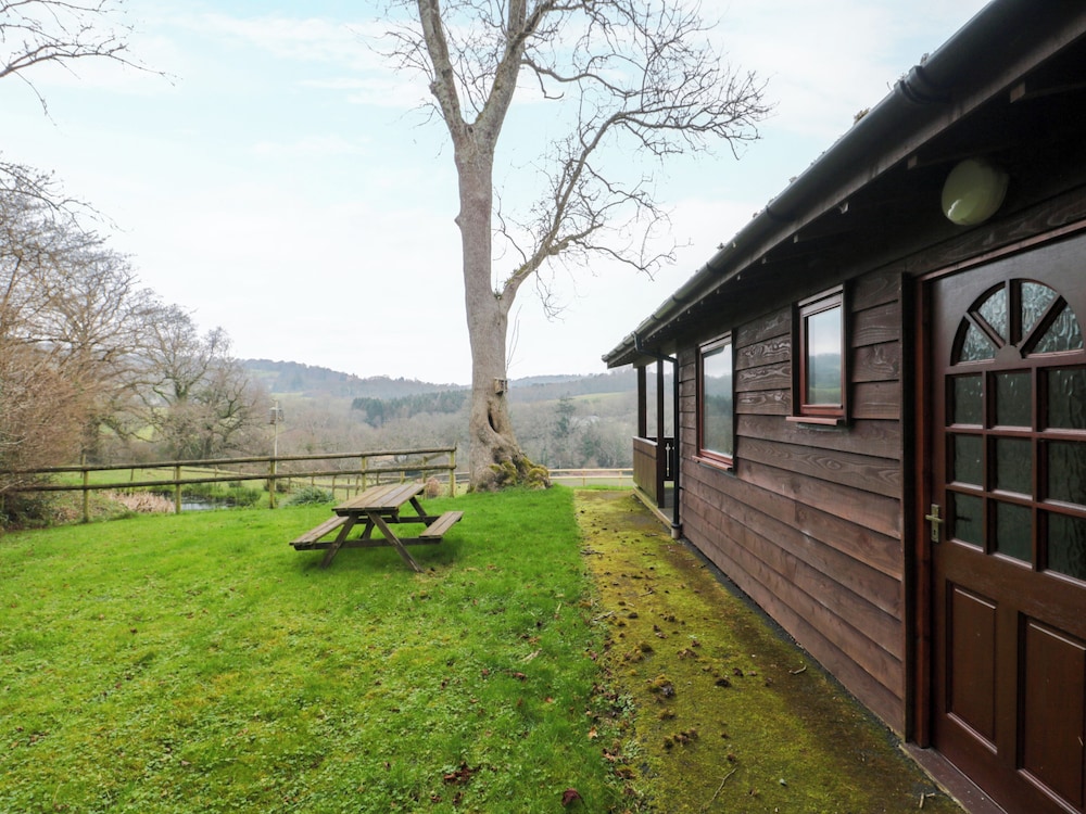 The Ash Lodge
