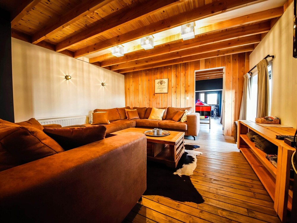 Family Retreat Near Haltinne