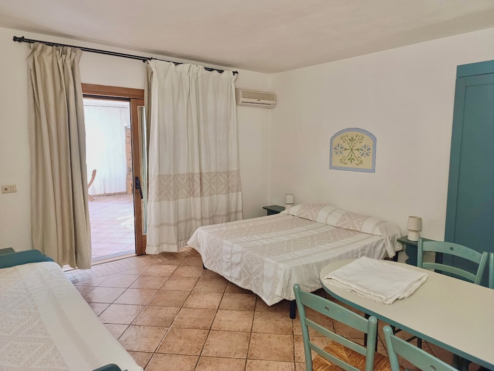 Residence with pool in Porto Rotondo