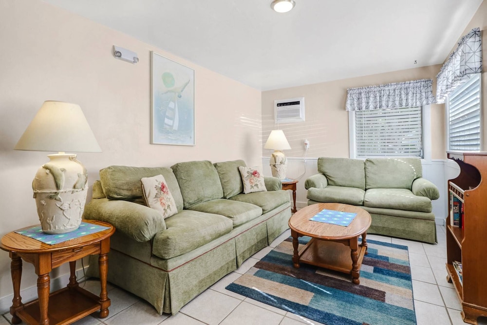 1321 Santos Rd 102 view 4