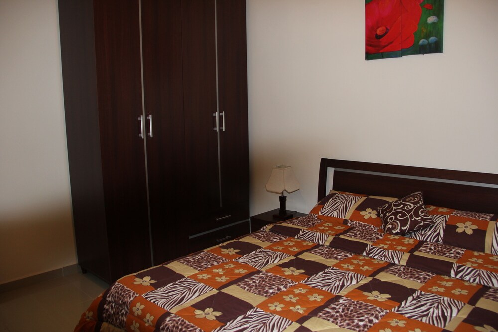 Arja Apartments