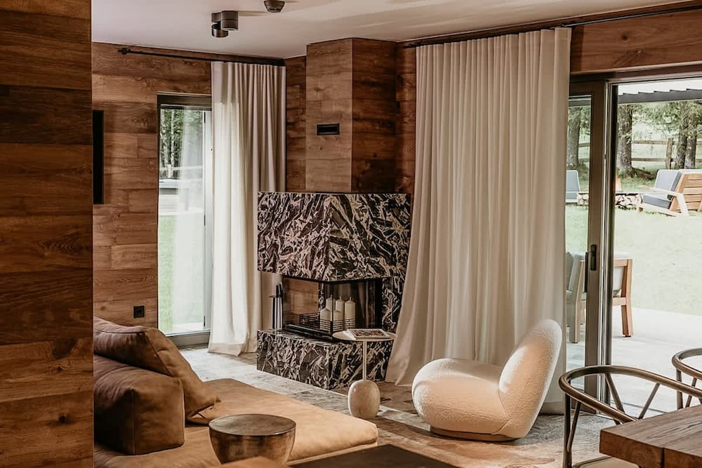 Luxury Chalet With Jacuzzi at Lake Bohinj