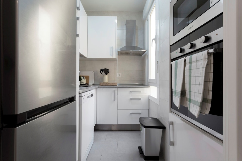 Exclusive 4BD Apartment. Abada