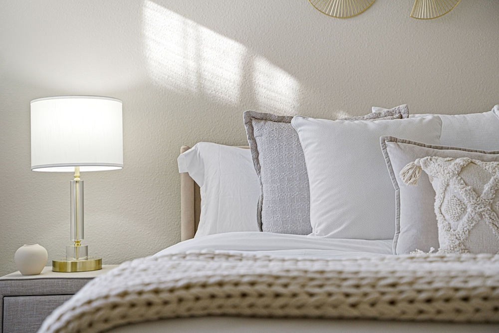 Designer Apt With Jacuzzi Walk To Casino Imax - Property Image 36
