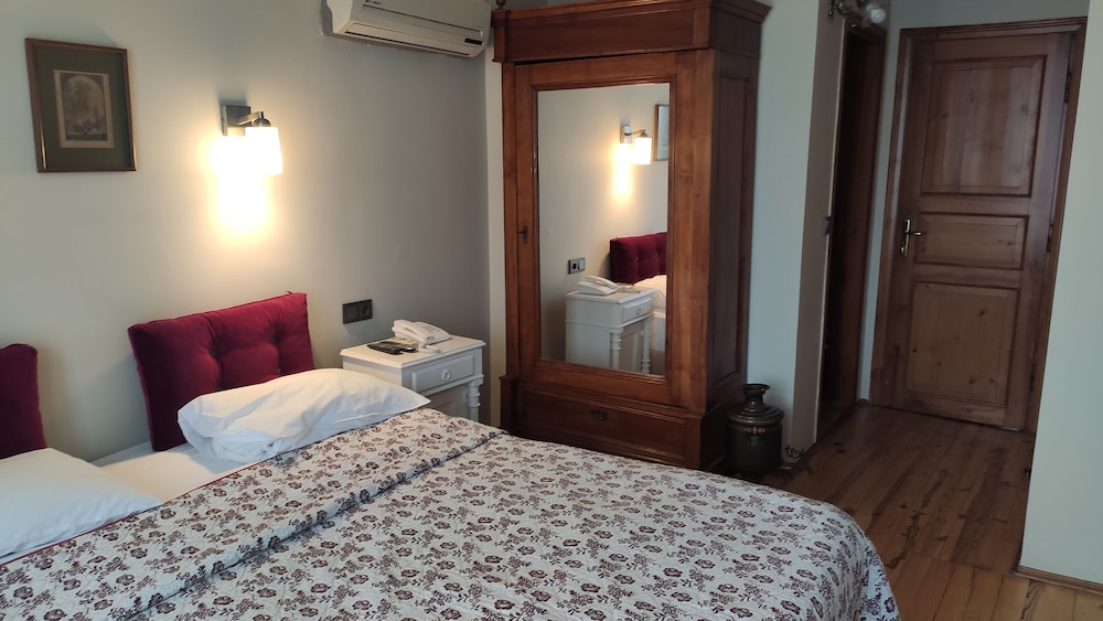 Hotel Turkoman becomes Turkoman Otel. - Image 54