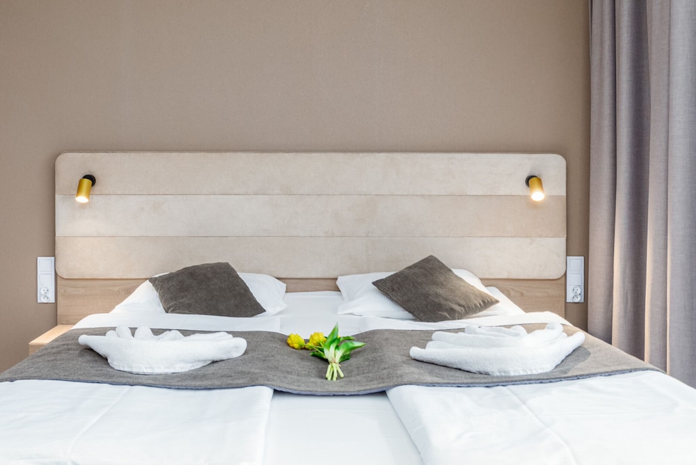 Apartment Bel Mare by Renters view 5