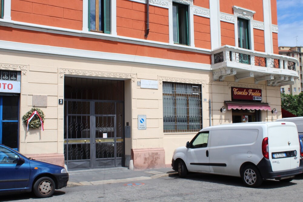 Home Hotel - Cesarotti 2