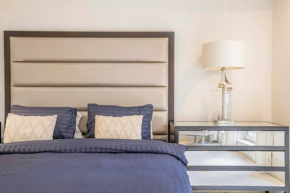 Ultra Luxury Mayfair Home Park Lane Location