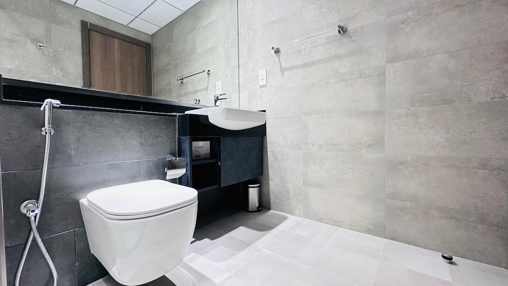 Sunday Sheikh Zayed Road Concord Tower 2 BR by Belvilla