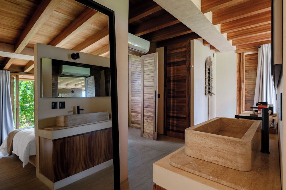 ONTO House Puerto Escondido view 4
