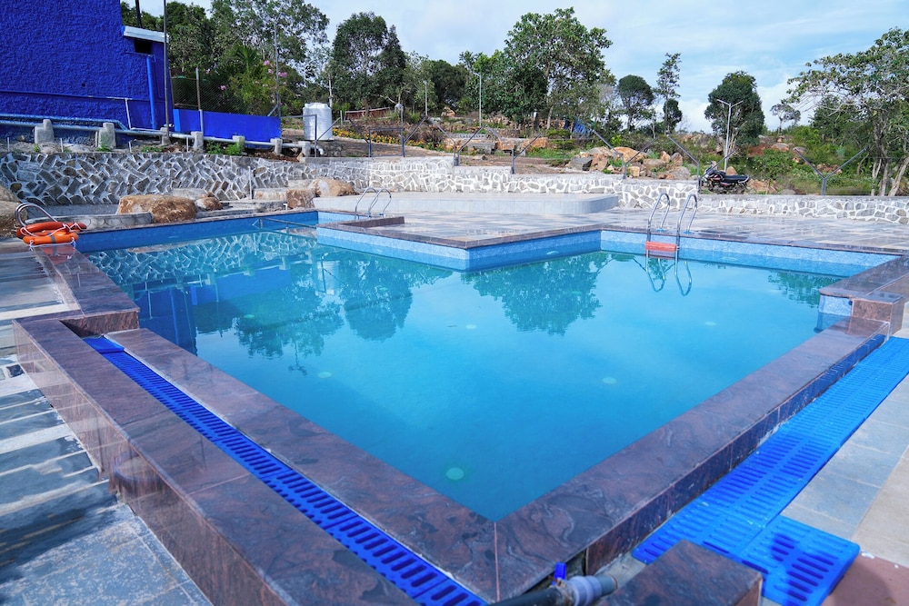 BlueHill Lotus Holistic Wellness Village