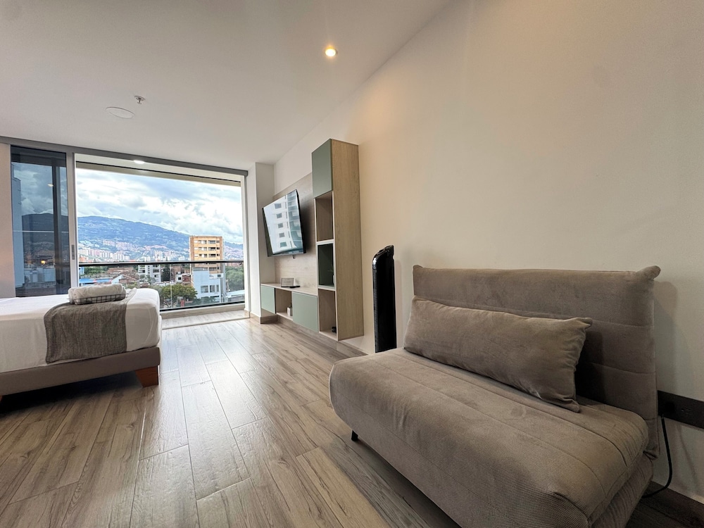 Torre Zurich Luxury