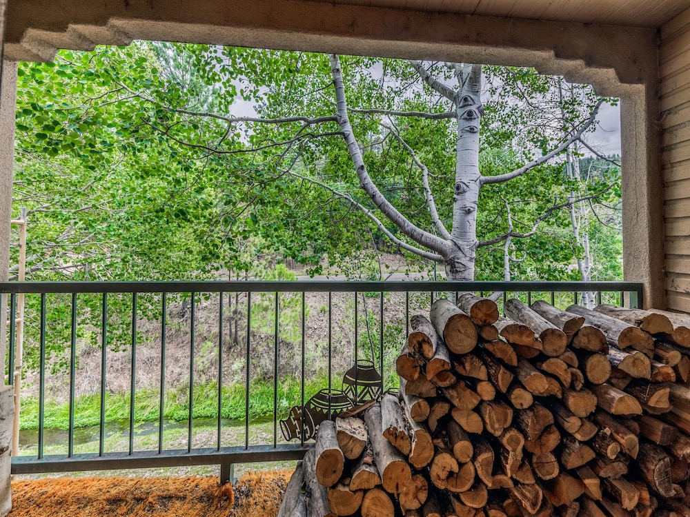 Hunter's Lodge by Ruidoso Vacation Rentals view 4