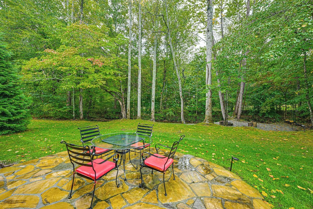 28 Acres: Home w/ Barn & Fire Pit Near Franklin!