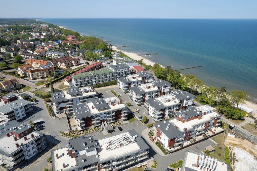 Morska Apartment With Spa by Renters