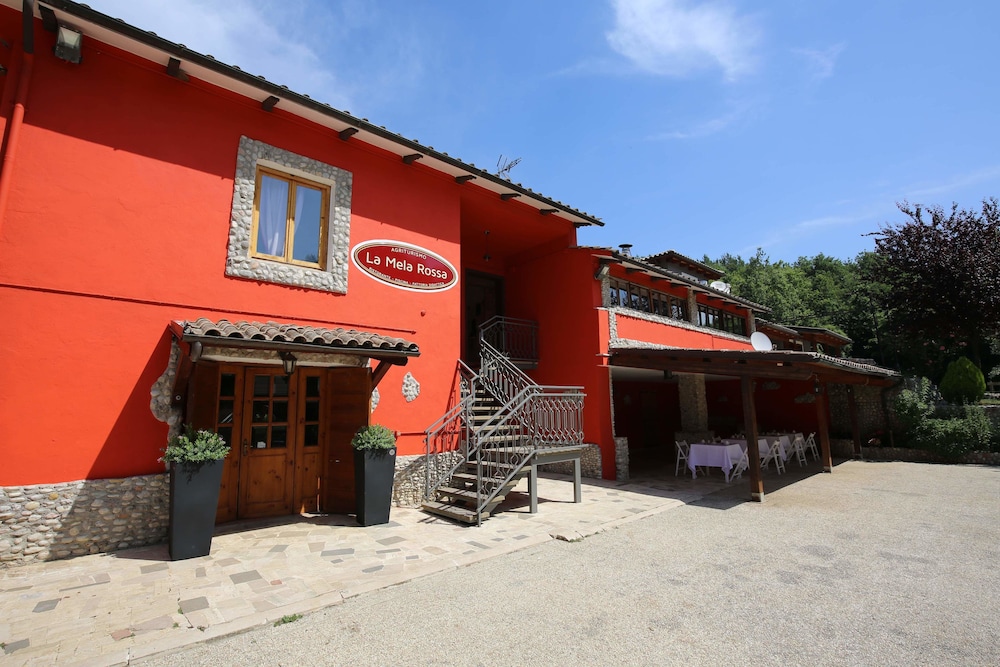 La Mela Rossa