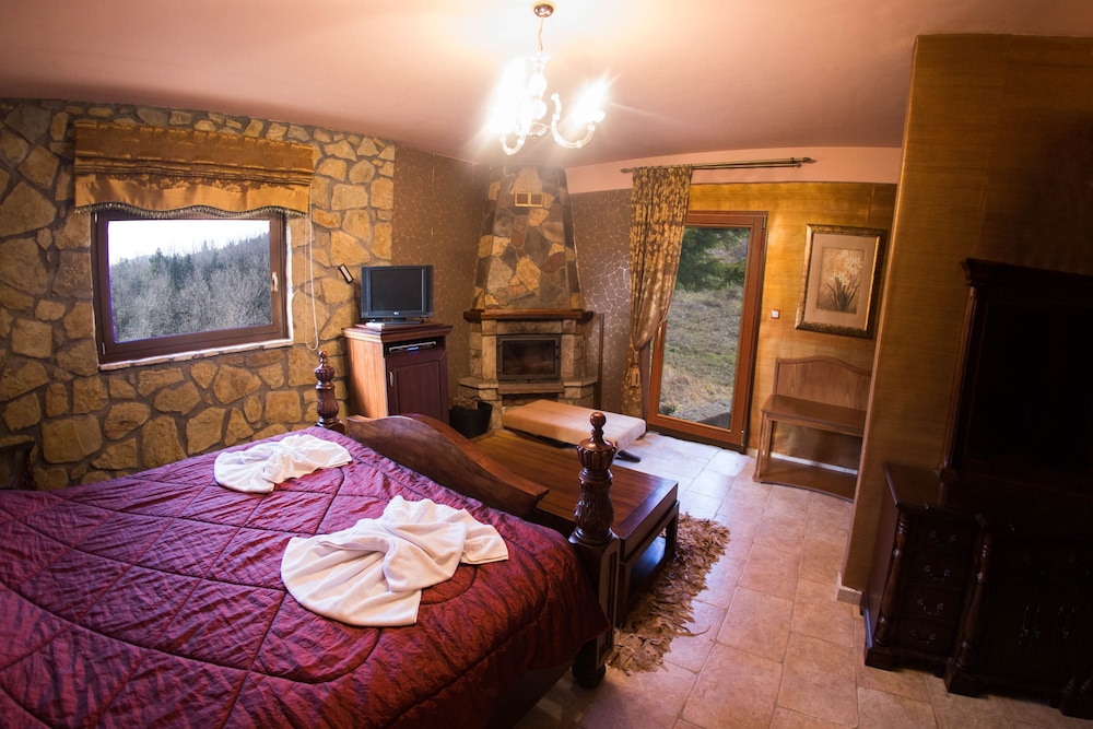 Silva Suites