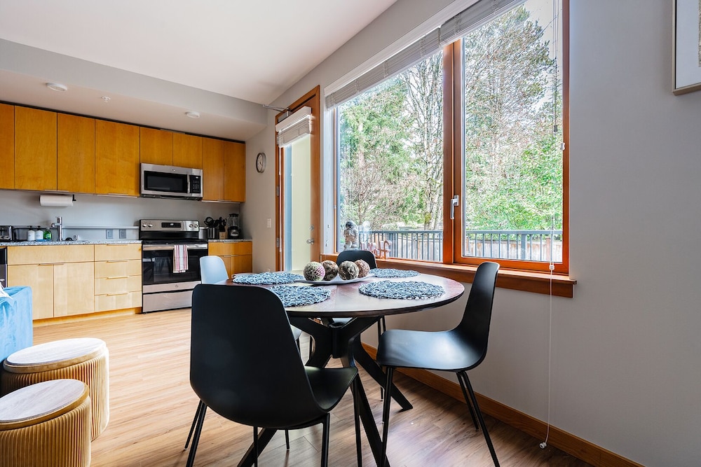 Sophari's Apartments in Bellevue