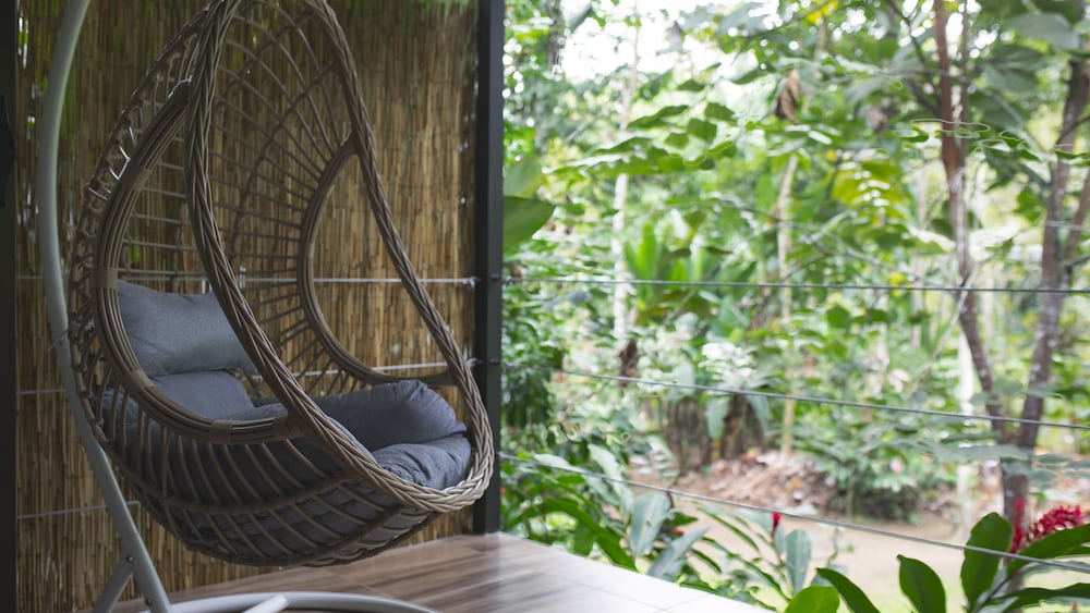 Eden Organic Farm & Bungalows