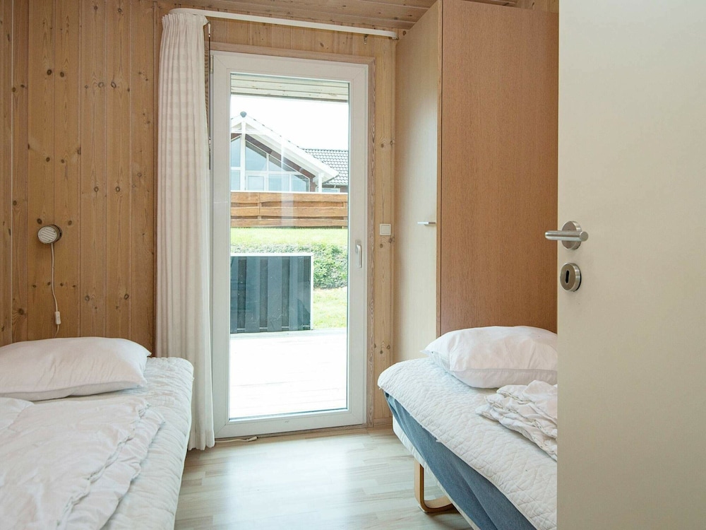 6 Person Holiday Home in Sjolund-by Traum view 4