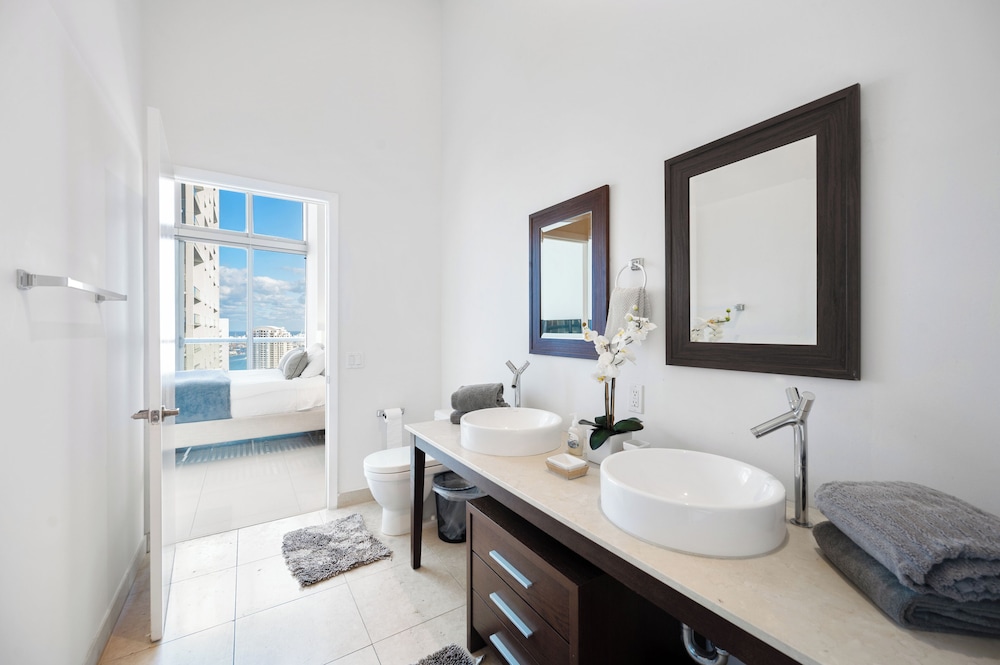 Icon Brickell