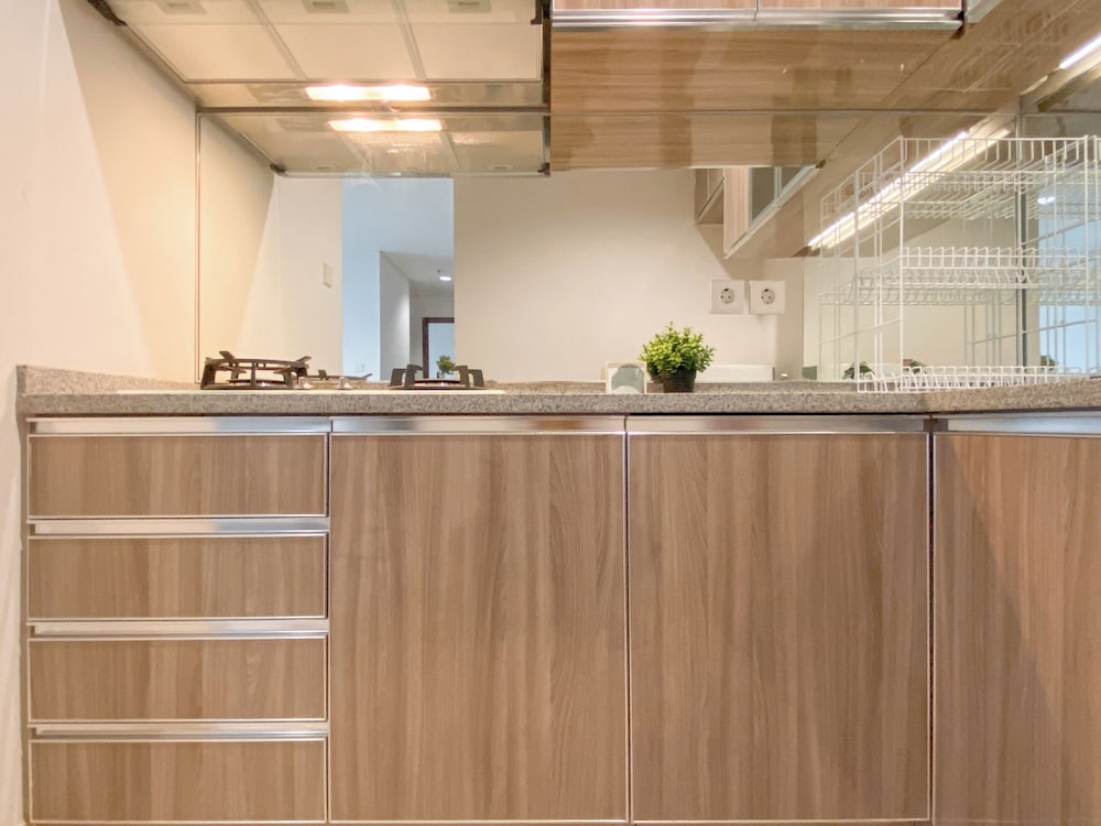 Homey 2Br Apartment At Lucky Tower Residence