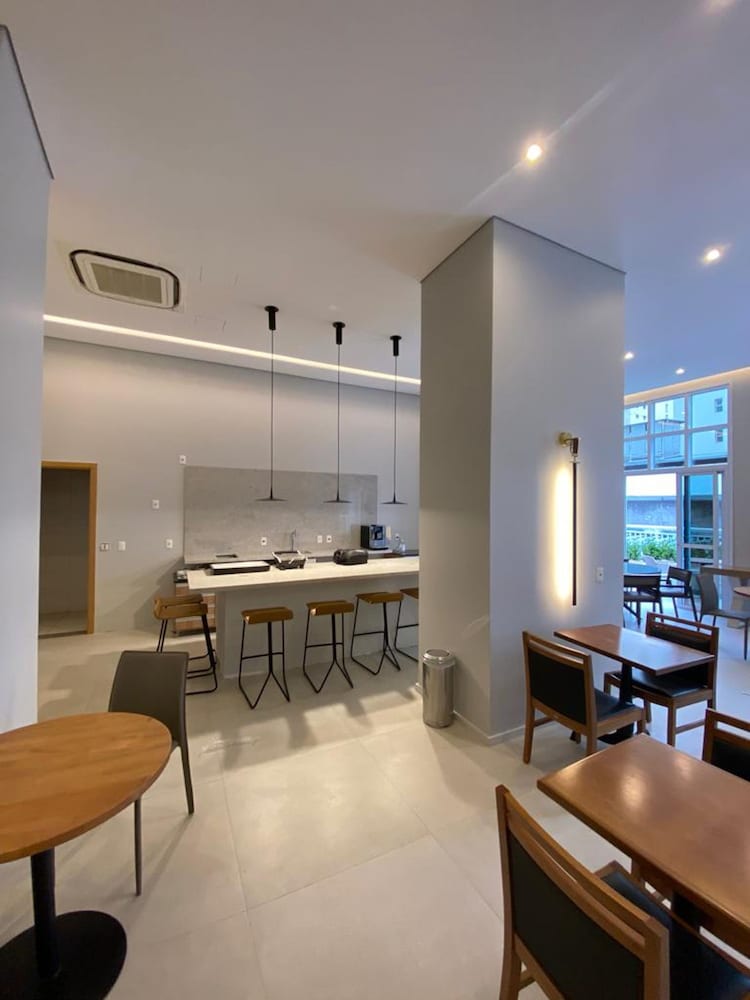 La Residence Blanc Exclusive Beautiful 1 BR in Vila Olimpia
